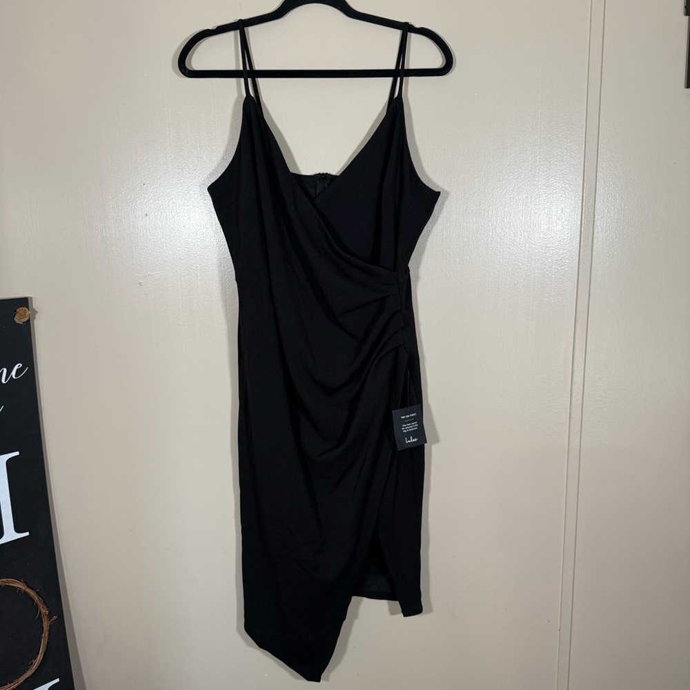 NWOT Lulus Black V Neck Ruched Asymmetrical Bodycon Dress Size XL